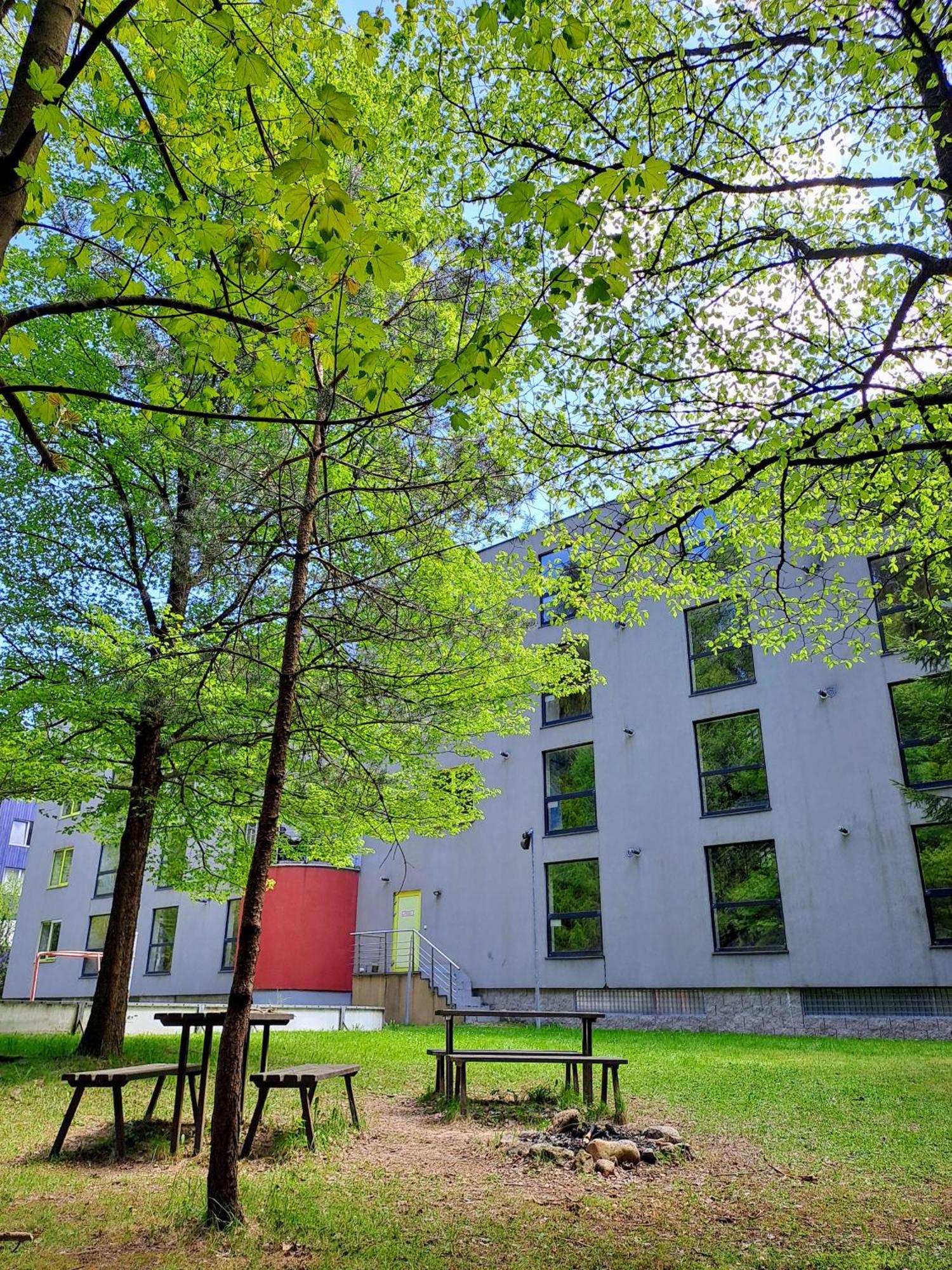 Plne Vybaveny Apartman Pod Mumlavskym Vodopadem, Zahrada S Ohnistem, Idealni Vychozi Bod Pro Turistiku, U Cesty Na Hrebeny, Kousek Do Centra, Absolutni Klid, Vybaveny I Pro Deti, Wellness A Fitko Naproti Harrachov Exteriör bild